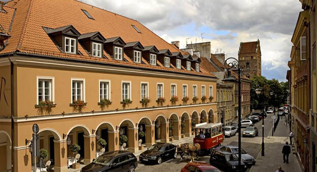 Mamaison Le Regina Hotel