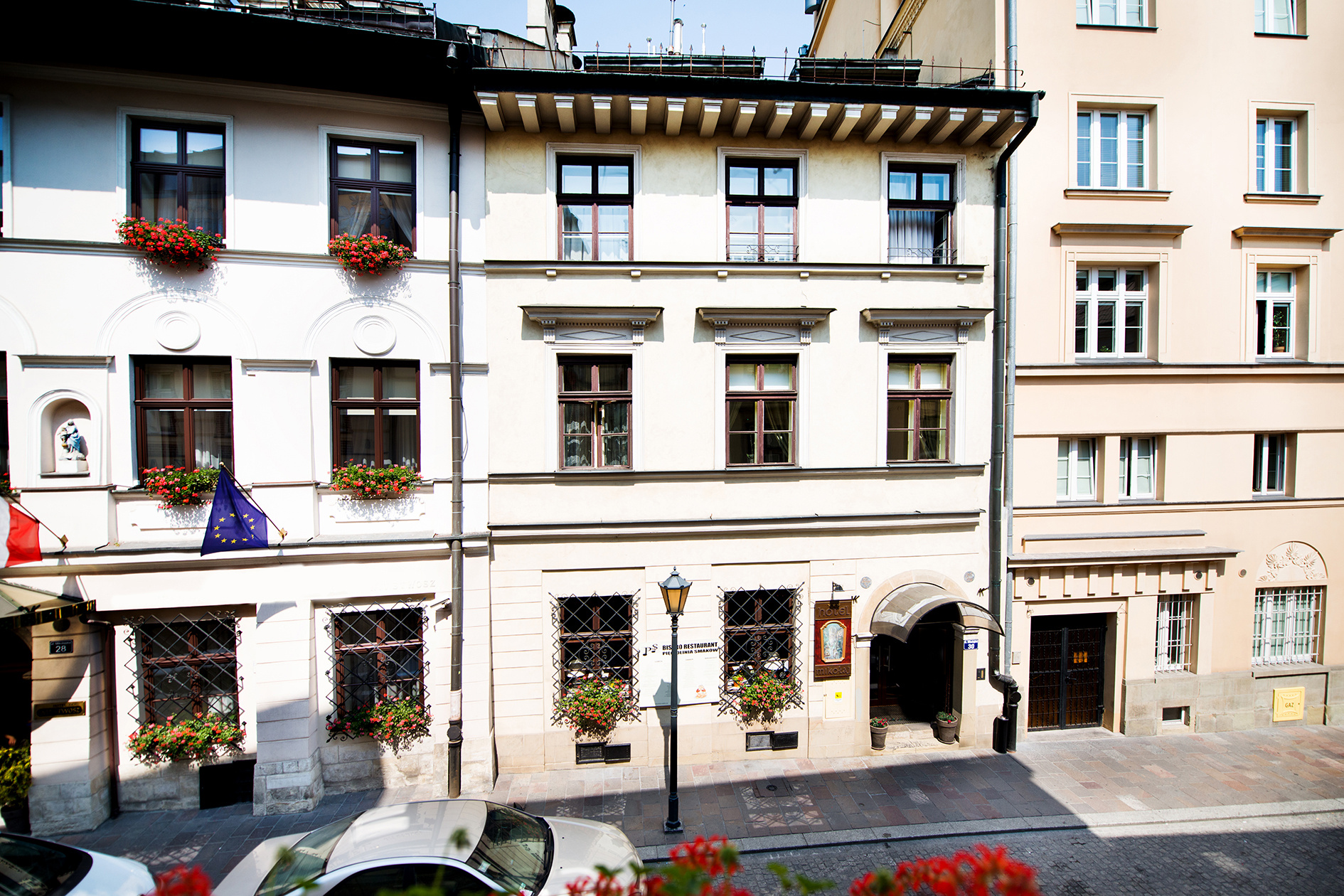 Mikolaj Hotel