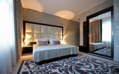 Queen Boutique Hotel